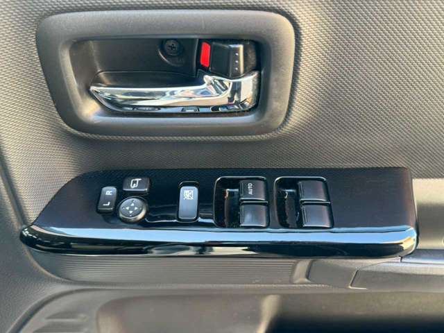 スズキ スペーシア ６６０ カスタム ハイブリッド ＧＳ 衝突被害軽減ブレーキ非装着車 ４ＷＤ H30年 (北海道) 99