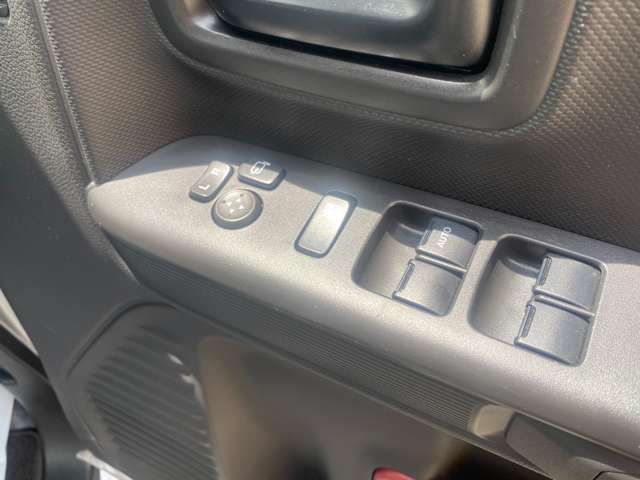 スズキ スペーシア ６６０ ハイブリッド Ｇ R5年 (甲信越・北陸) 99