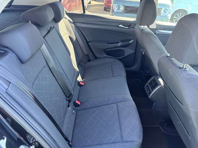 フォルクスワーゲン ゴルフ ｅＴＳＩ　アクティブ R3年 (九州・沖縄) 99