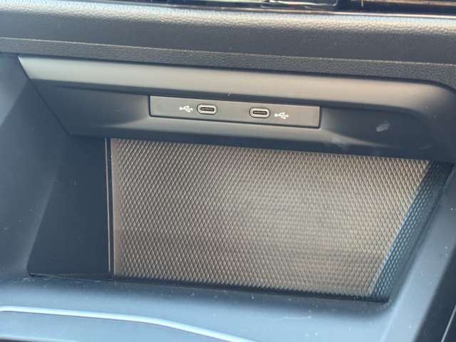 フォルクスワーゲン ゴルフ ｅＴＳＩ　アクティブ R3年 (九州・沖縄) 99