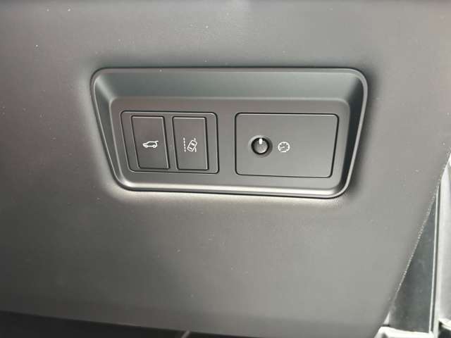 ランドローバー レンジローバー ＳＶオートバイオグラフィ ダイナミック ４ＷＤ H29年 (関東) 99