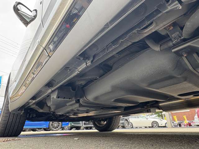 トヨタ ハリアー　ハイブリッド ２．５ ハイブリッド Ｅ－ＦＯＵＲ プレミアム アドバンストパッケージ ４ＷＤ H26年 (東北) 99