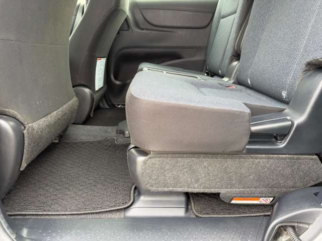 トヨタ シエンタ １．５ Ｘ Ｖパッケージ ４ＷＤ H29年 (東北) 99