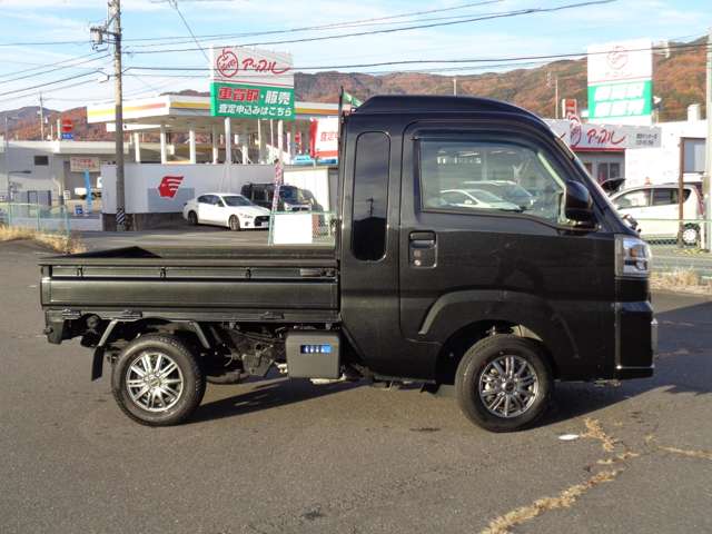 ダイハツ ハイゼットトラック ６６０ ジャンボ エクストラ ３方開 ４ＷＤ R4年 () 99