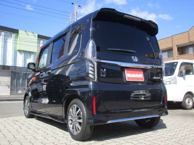 ホンダ Ｎ　ＢＯＸ カスタム ６６０ Ｌ R4年 (中国) 99