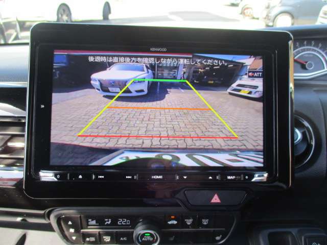 ホンダ Ｎ　ＢＯＸ カスタム ６６０ Ｌ R4年 (中国) 99