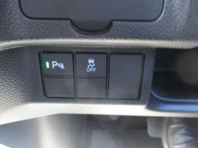 ホンダ Ｎ　ＢＯＸ カスタム ６６０ Ｌ R4年 (中国) 99