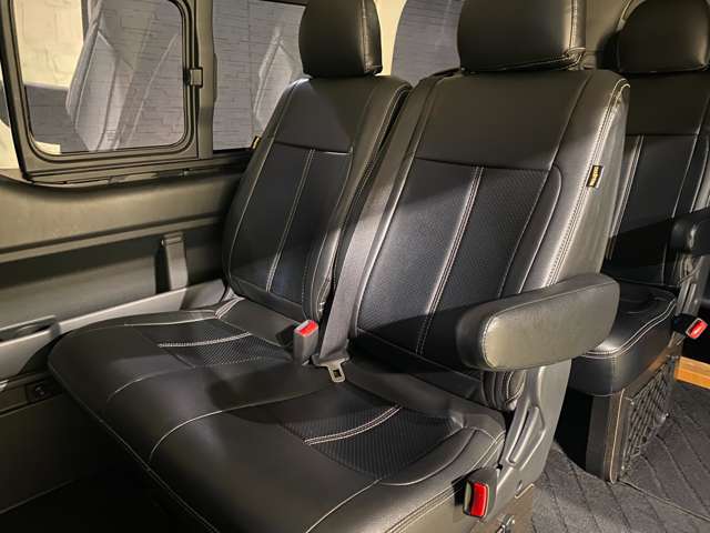 トヨタ ハイエースワゴン ２．７ ＧＬ ロング ミドルルーフ R3年 (九州・沖縄) 99