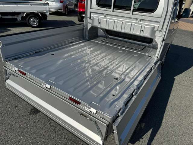 スズキ キャリイトラック ６６０ スーパーキャリイ Ｘ ３方開 R6年 (九州・沖縄) 99