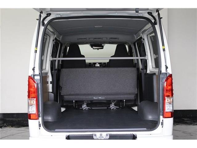 トヨタ ハイエースバン ２．８ ＤＸ ロング ＧＬパッケージ ディーゼルターボ ４ＷＤ R7年 (北海道) 99