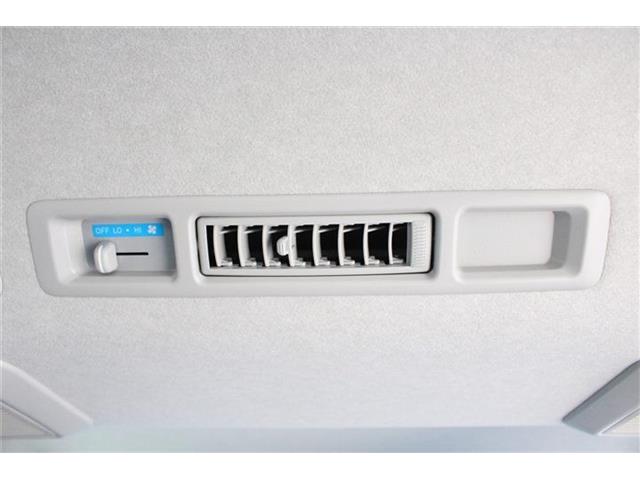 トヨタ ハイエースバン ２．８ ＤＸ ロング ＧＬパッケージ ディーゼルターボ ４ＷＤ R7年 (北海道) 99