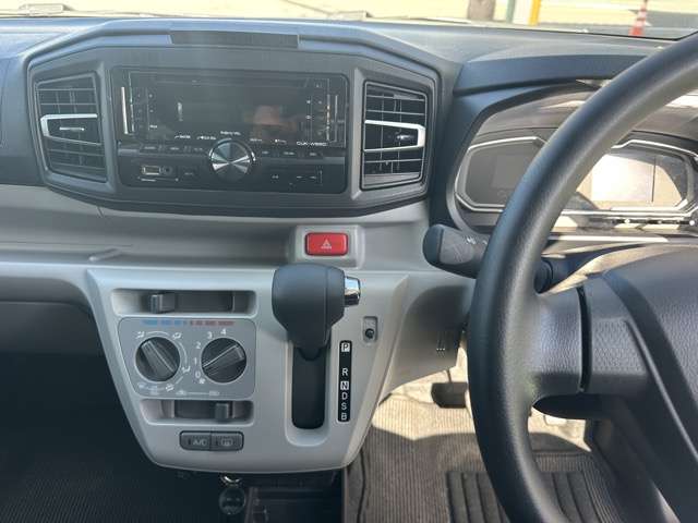 ダイハツ ミラ　イース ６６０ Ｘ ＳＡＩＩＩ H30年 (東海) 99