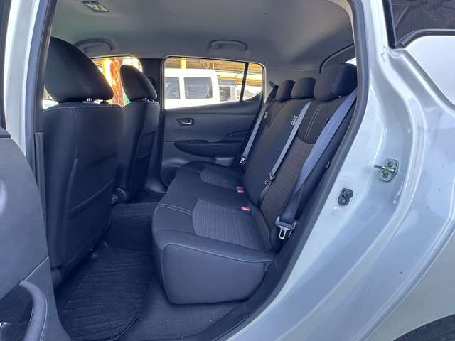 日産 リーフ アーバンクロム R3年 (東海) 99