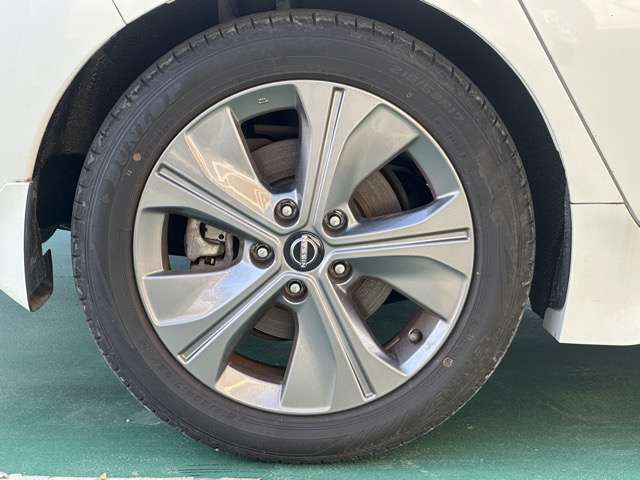 日産 リーフ アーバンクロム R3年 (東海) 99