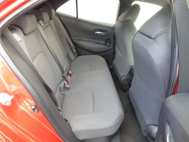 トヨタ カローラスポーツ　ハイブリッド １．８ ハイブリッド Ｇ R2年 (東北) 99