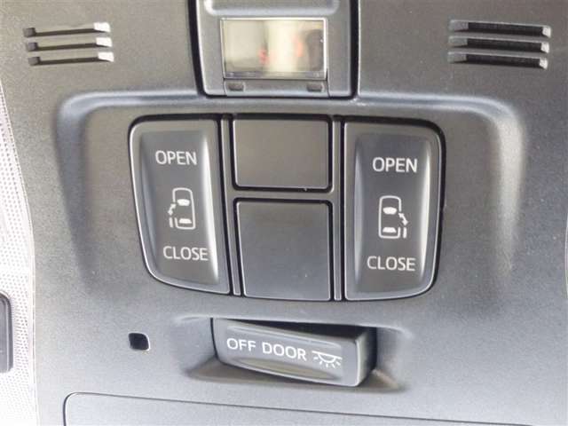 トヨタ アルファード　ハイブリッド ハイブリッド ２．５ Ｘ Ｅ－ＦＯＵＲ ４ＷＤ R3年 (東北) 99