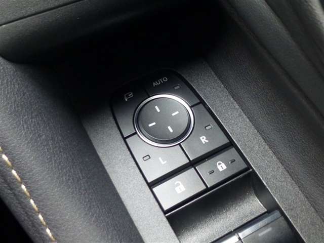 トヨタ アルファード　ハイブリッド ハイブリッド ２．５ Ｚ R6年 (東北) 99