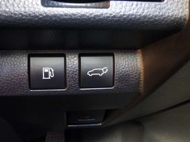 トヨタ クラウン　スポーツ　ハイブリッド ２．５ Ｚ Ｅ－ＦＯＵＲ ４ＷＤ R5年 (東北) 99