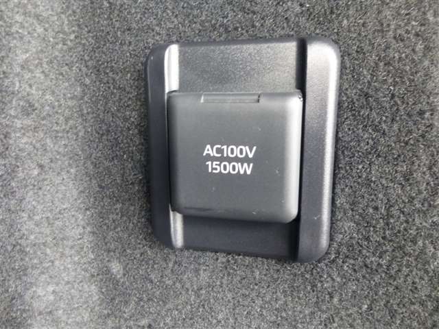 トヨタ クラウン　スポーツ　ハイブリッド ２．５ Ｚ Ｅ－ＦＯＵＲ ４ＷＤ R5年 (東北) 99