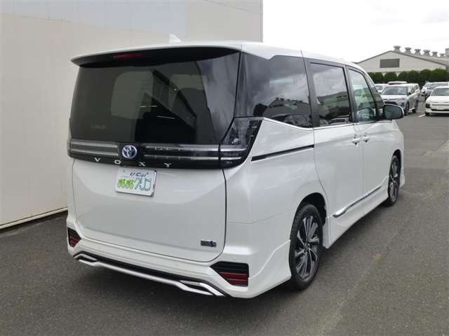 トヨタ ヴォクシー １．８ ハイブリッド Ｓ－Ｚ R5年 (東北) 99