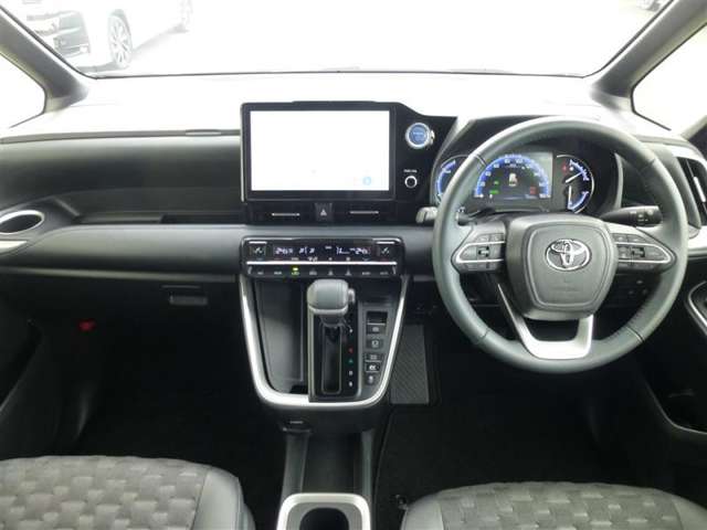 トヨタ ヴォクシー １．８ ハイブリッド Ｓ－Ｚ R5年 (東北) 99