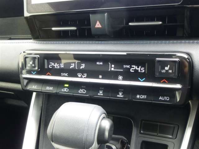 トヨタ ヴォクシー １．８ ハイブリッド Ｓ－Ｚ R5年 (東北) 99