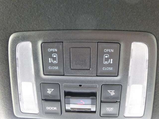 トヨタ ヴォクシー １．８ ハイブリッド Ｓ－Ｚ R5年 (東北) 99