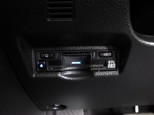 トヨタ ヴォクシー １．８ ハイブリッド Ｓ－Ｚ R5年 (東北) 99