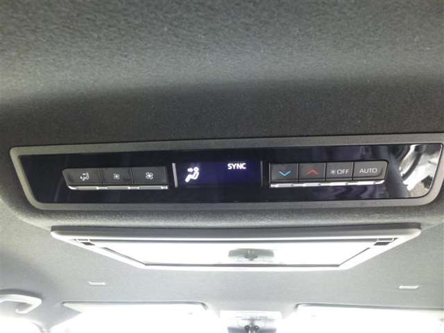 トヨタ ヴォクシー １．８ ハイブリッド Ｓ－Ｚ R5年 (東北) 99