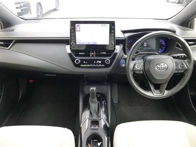 トヨタ カローラ　ツーリング　ハイブリッド １．８ ハイブリッド ＷＸＢ R1年 (東北) 99