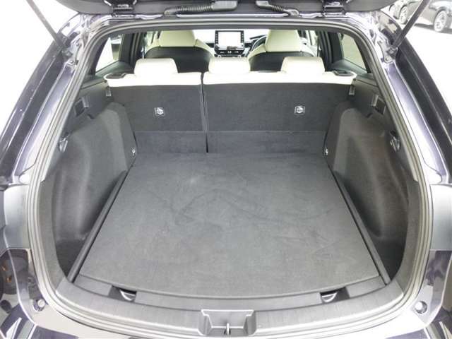 トヨタ カローラ　ツーリング　ハイブリッド １．８ ハイブリッド ＷＸＢ R1年 (東北) 99