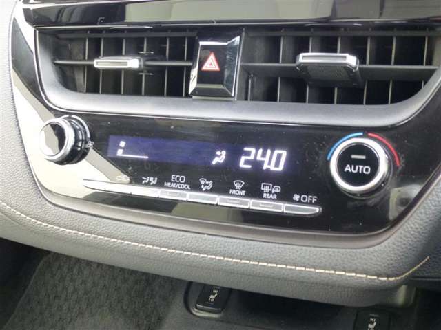 トヨタ カローラ　ツーリング　ハイブリッド １．８ ハイブリッド ＷＸＢ R1年 (東北) 99