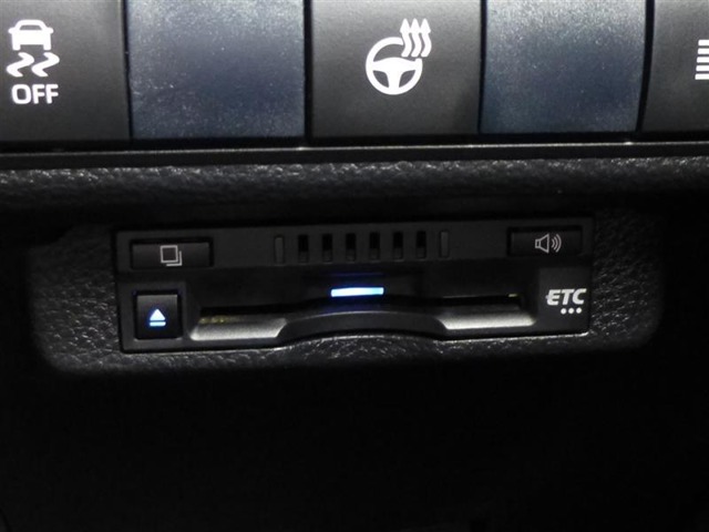 トヨタ カローラ　ツーリング　ハイブリッド １．８ ハイブリッド ＷＸＢ R1年 (東北) 99