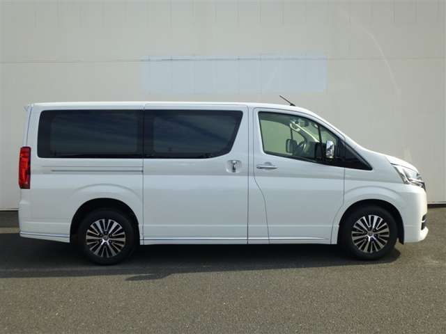 トヨタ グランエース ２．８ Ｇ ディーゼルターボ R4年 (東北) 99