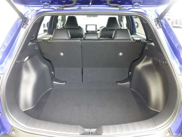 トヨタ カローラクロス　ハイブリッド １．８ ハイブリッド Ｚ R4年 (東北) 99