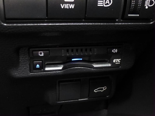 トヨタ カローラクロス　ハイブリッド １．８ ハイブリッド Ｚ R4年 (東北) 99