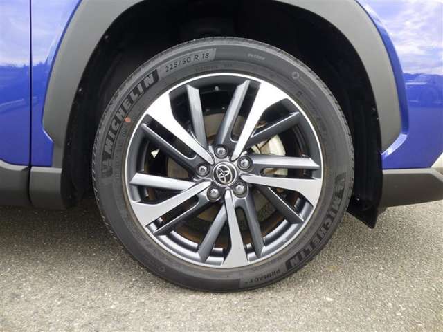 トヨタ カローラクロス　ハイブリッド １．８ ハイブリッド Ｚ R4年 (東北) 99