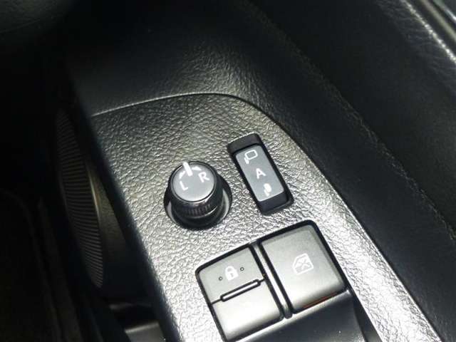 トヨタ シエンタ １．５ ファンベース Ｇ R1年 (東北) 99