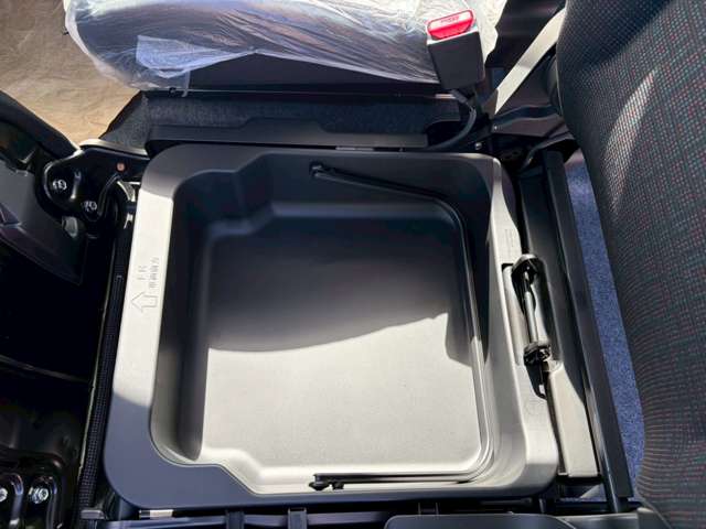 スズキ スペーシア ６６０ ハイブリッド Ｘ R5年 (甲信越・北陸) 99