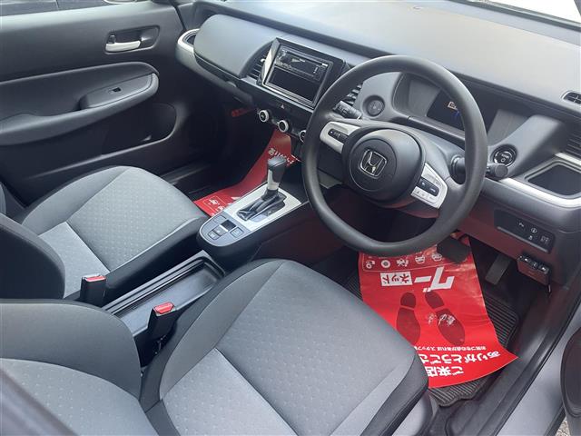 ホンダ フィット　ハイブリッド １．５ Ｅ：ＨＥＶ ベーシック R2年 (関東) 99