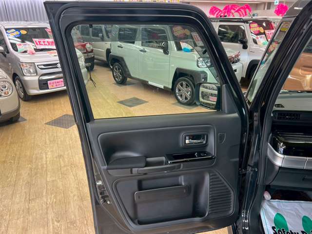 スズキ スペーシア ６６０ カスタム ハイブリッド ＸＳターボ ４ＷＤ H30年 (北海道) 99