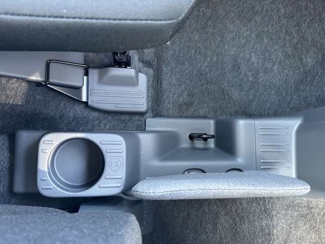 ホンダ Ｎ−ＶＡＮ ６６０ Ｇ ４ＷＤ R7年 (東海) 99