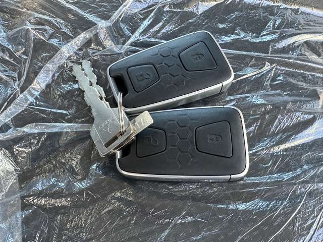 三菱フソウ キャンター 平ボディ 全低床 ２Ｔ R7年 (東海) 99