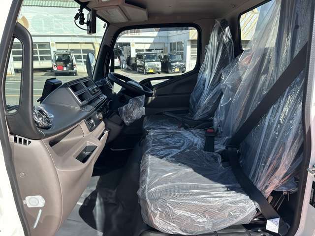 三菱フソウ キャンター ３．０ 強化ダンプ 全低床 ディーゼルターボ R7年 (東海) 99