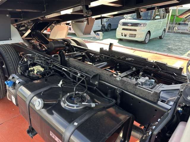 三菱フソウ キャンター ３．０ 強化ダンプ 全低床 ディーゼルターボ R7年 (東海) 99