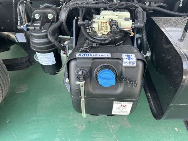 三菱フソウ キャンター ３．０ 強化ダンプ 全低床 ディーゼルターボ R7年 (東海) 99