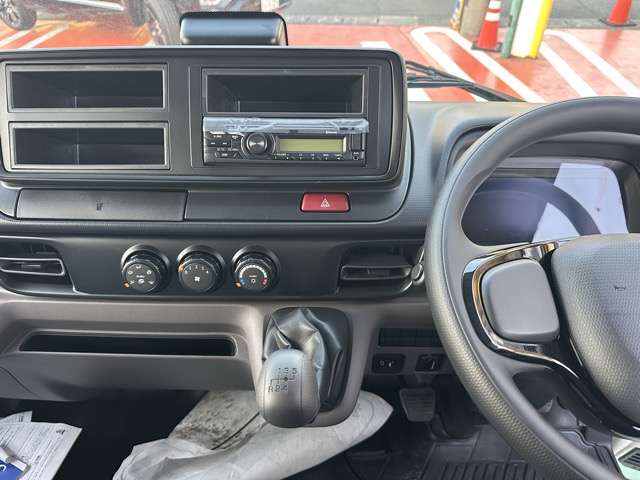 三菱フソウ キャンター ３．０ 強化ダンプ 全低床 ディーゼルターボ R7年 (東海) 99