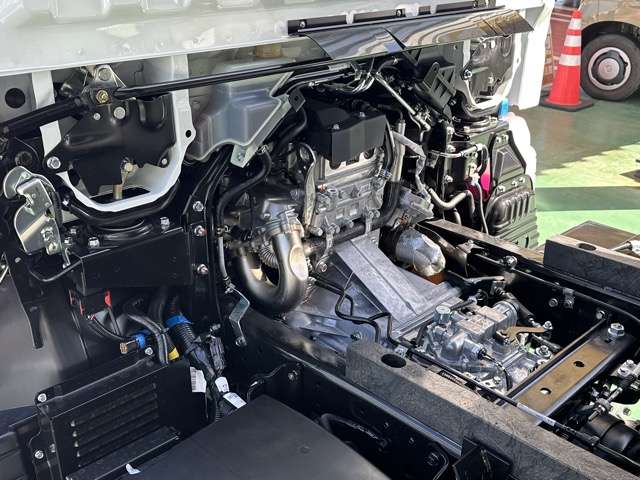 三菱フソウ キャンター ３．０ 強化ダンプ 全低床 ディーゼルターボ R7年 (東海) 99