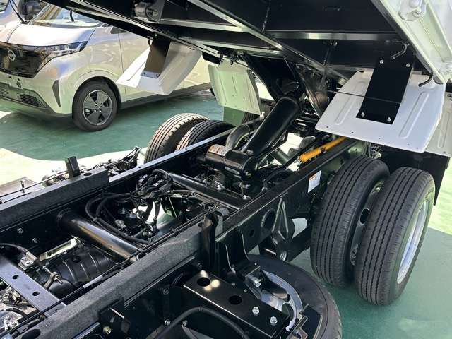 三菱フソウ キャンター ３．０ 強化ダンプ 全低床 ディーゼルターボ R7年 (東海) 99