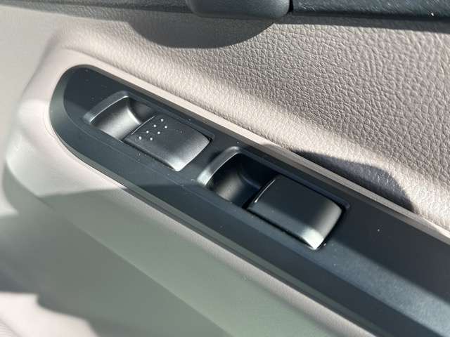 三菱フソウ キャンター ３．０ 強化ダンプ 全低床 ディーゼルターボ R7年 (東海) 99